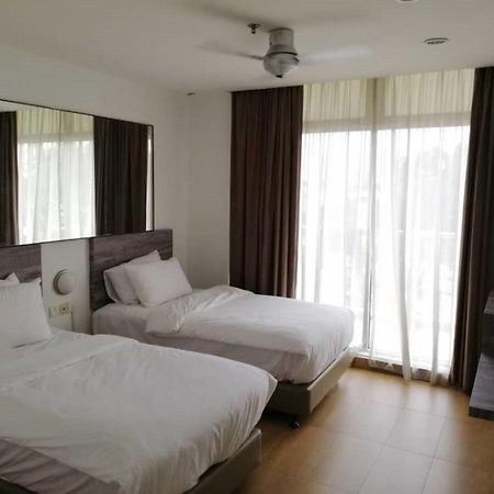 Tropical Hotel Kota Damansara Exterior foto